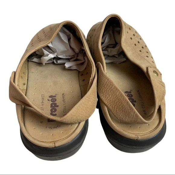 Propet Leather Slip On Comfort Shoes Laser Cut Size 9.5 EUR 40 - Picture 5 of 11